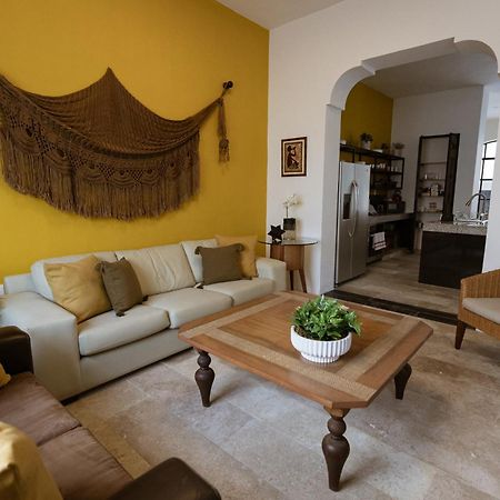 Casa Ubicada En El Corazon De Merida, Ac Y Piscina! Екстер'єр фото